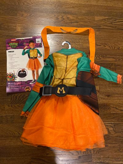 Nickelodeon Girls large 10/12 Mikey teenage mutant ninja turtle. Paid $35 10-12