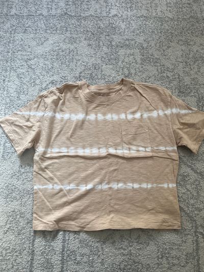 GAP teen Tan crop top  EUC 14-16