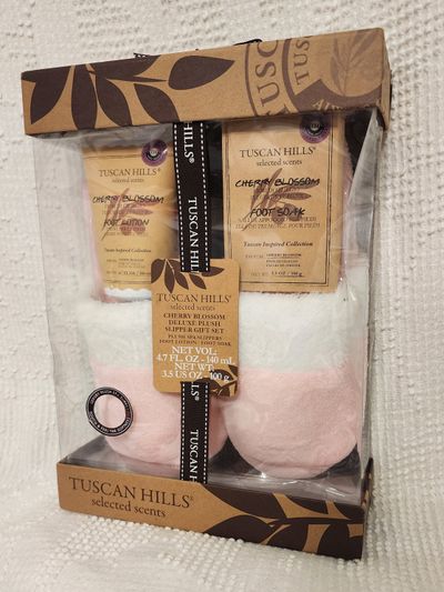 NEW TUSCAN HILLS GIFT SET