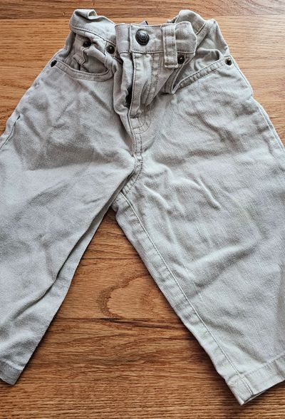 Baby Gap Very good condition Tan denim wide legs elasticized back waist 12-18 Months