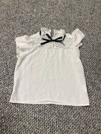 SHEIN Gauzy white top w lace and black ribbon 6T/6