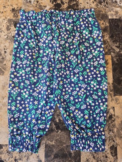 Carters leggings  9 Months