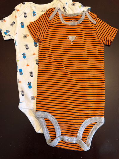 Child of mine set of two short sleeved onesies Washed but never worn 6-12 Months