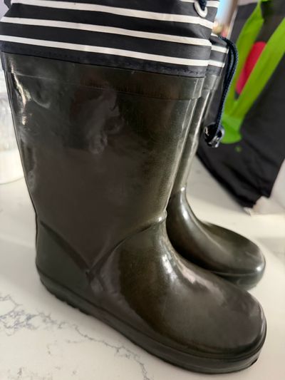 N/a Black rain boots 11-1/2 (Lil' Kid)