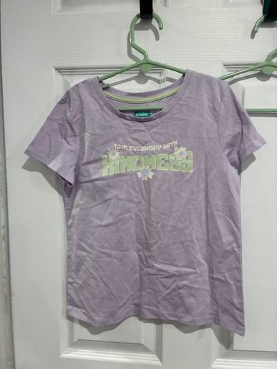 365 Kids t-shirt purple kindness t-shirt size 8 7-8
