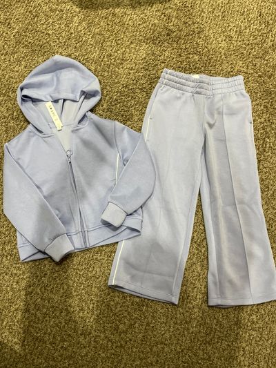 90 degrees Sweatsuit 5T/5