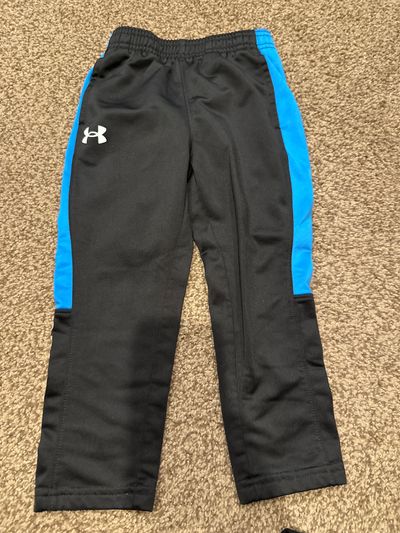 Under Armour active pants  2T