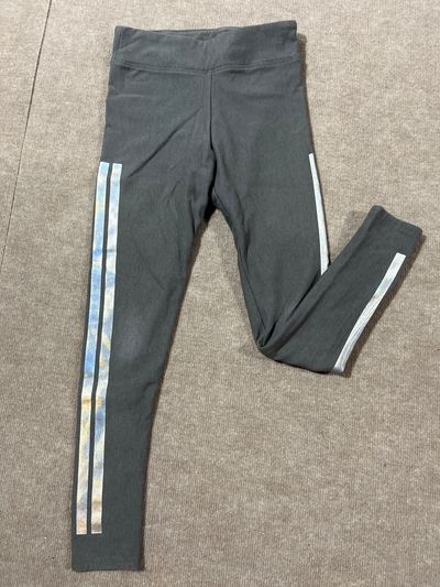 The Childrens Place Grey leggings with irredecent stripes 14-16