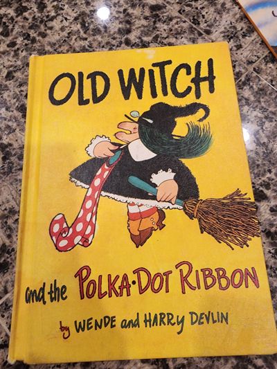 Old Witch and the Polka Dot Ribbon By Wende and Harry Devlin