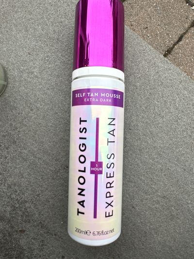 Brand new Tanologist extra dark self tanning mouss Large size 6.7 ounces get tan in one hour express tan