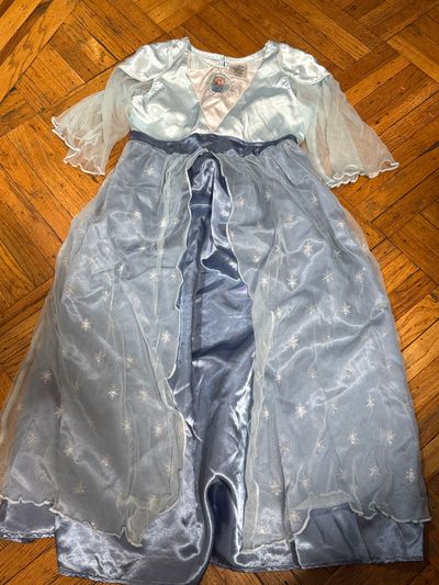 Disney frozen Elsa pajamas nightgown 7/8  7-8