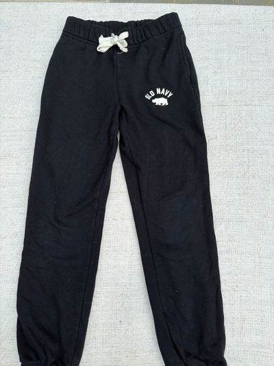 Old navy sweats  7-8