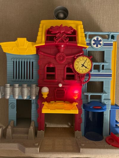 Fisher price Imagined rescue city center fire and police retails 50!