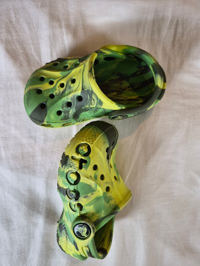 Crocs  6 (Lil' Kid)