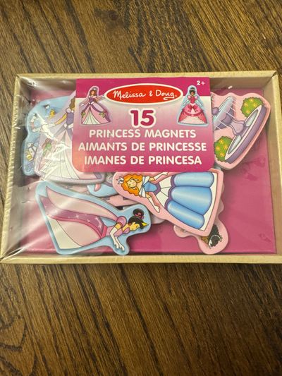 Brand new Melissa and Doug princess magnets 15