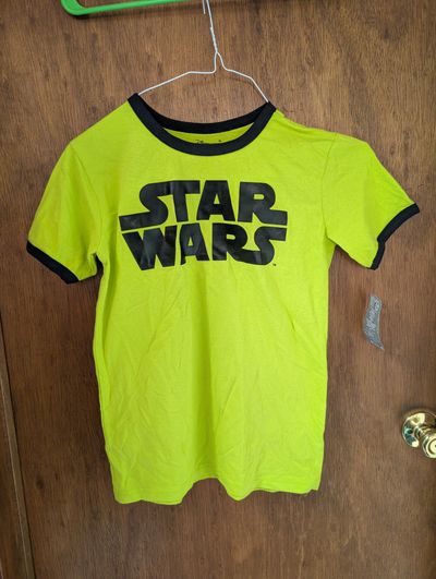 Disney NEW orig 16.95 Lime green Star wars t shirt 10-12