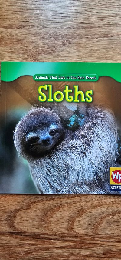 WR Science like new nonfiction book teach all about Sloths