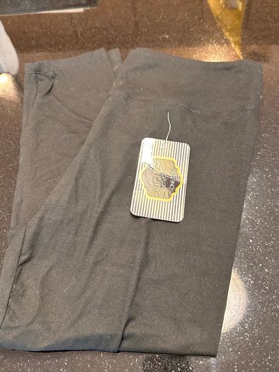 Boss Mom network Brand new with tags one size black Women's - M