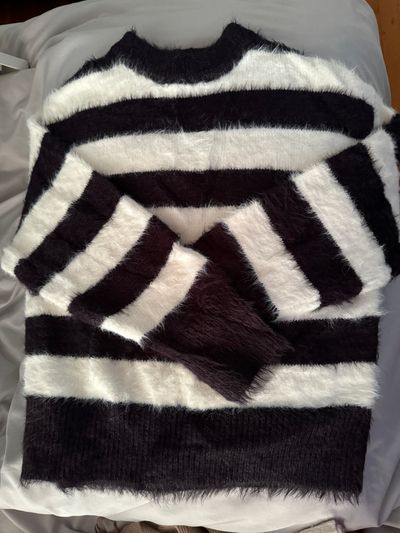 Universal Black and white stripped sweater Women's - XS
