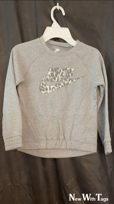 NIKE CHEETA PRINT 6T/6