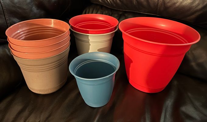 Homedepot Assorted Planting Pots -size 6, 7.25, 8, & 10 inch