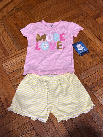 Gerber carters sz 4/5 pajamas  4T