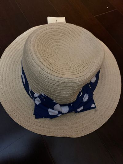 Max studio New with tags Sun hat fit my 5 year old Toddler (2-4 yrs)