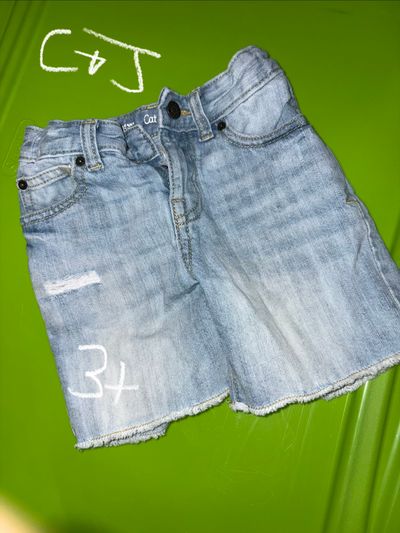 Cat n jack Cut off Jean shorts 3T