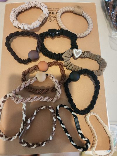 New hair band set of 12 set of 12 neutral-toned elastic hair ties  heart and ball