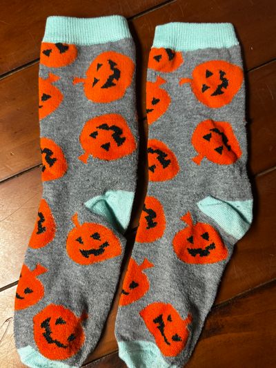 Halloween Socks. Women size 6-10 Halloween Socks. Women size 6-10 Women's - S