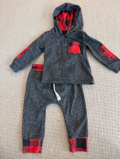 Sweatshirt and pant set, dry fit material  18 Months