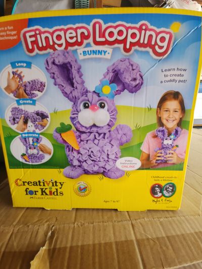 Creativity for kids Finger looping, brand new