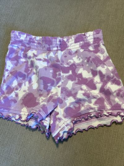 Childrens place Purple and white tie-dye ruffle edge shorts 24 Months