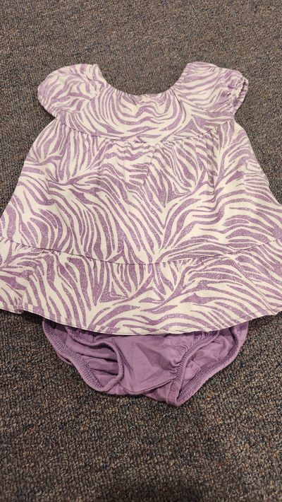 Children's place Summer dress 0-3 Months