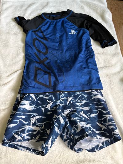 Childrens place Size 6/7 PlayStation rash guard and shark trunks 6T/6
