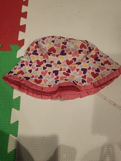 UV Skinz Pink Hearts sparkling hat Toddler (2-4 yrs)