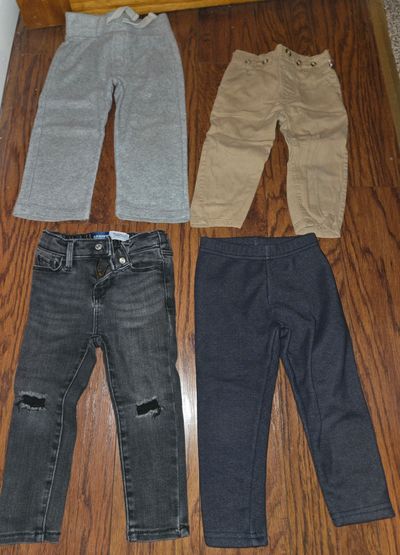 2T Set of 4 Boys Pants  2T