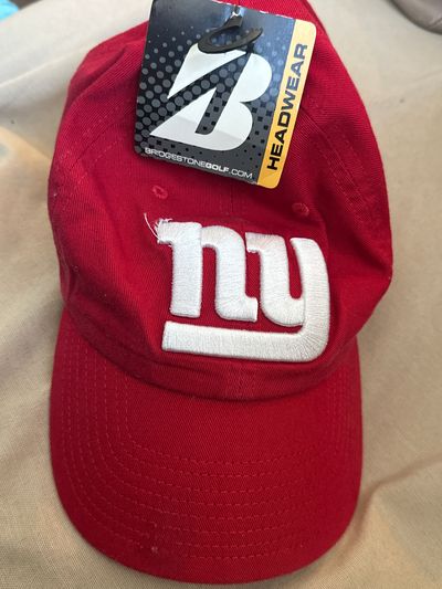 Brand new licensed NFL Giants red baseball cap With Bridgestone golf insignia hat says one size Hat M 7 to 7-1/8in