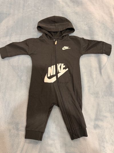 Nike one piece Jumpsuit 6 Months