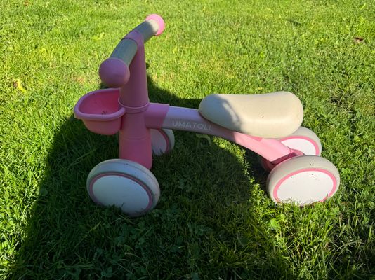 Umatoll Baby Balance Bike. Adjustable Seat Umatoll Baby Balance Bike. Adjustable Seat