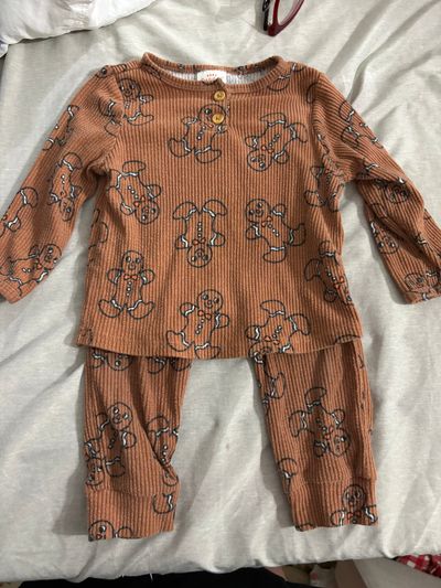 Cat n jack Gingerbread man outfit unisex 12 Months