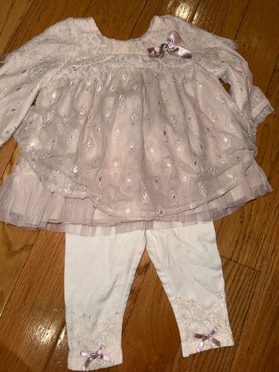 Nannette Baby Taupe lace l/s top with matching legging 6-9 Months
