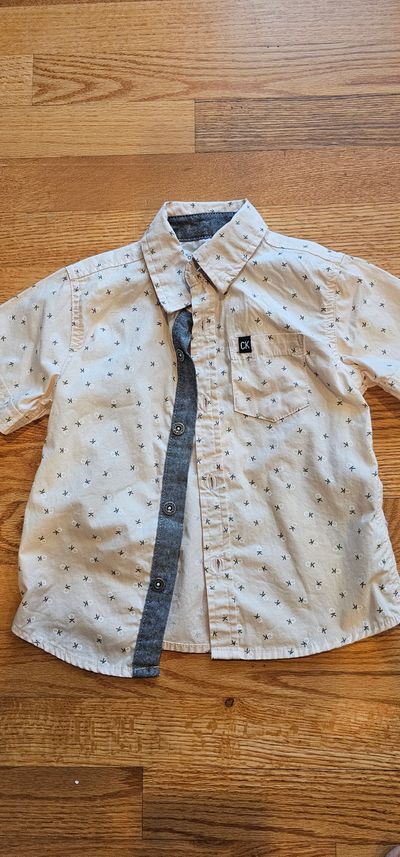 Calvin Klein Jeans BNWT CK short sleeves button down shirt 24 Months