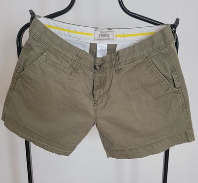 Old Navy 5" Low Rise Short Women's 6