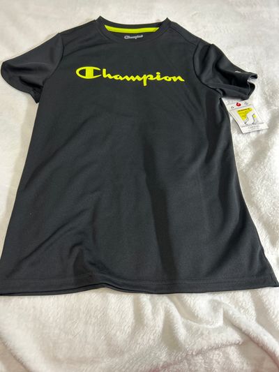 NEW Champion New black and green T-shirt 14-16