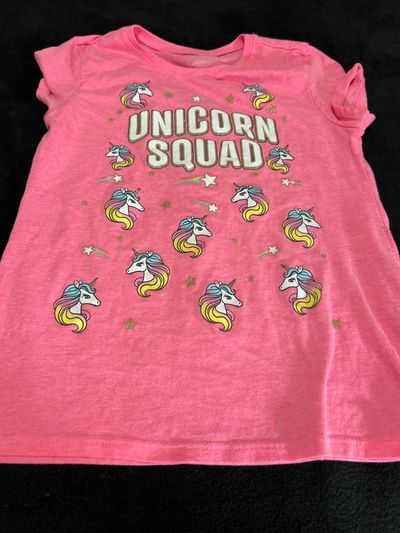 Children place Pink unicorn squad shirt 10-12