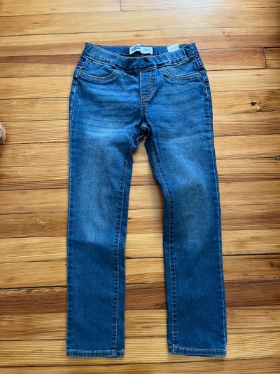 Old Navy Skinny Stretch Jeans - Pull up - Elastic Waist - Size 10/12 10-12
