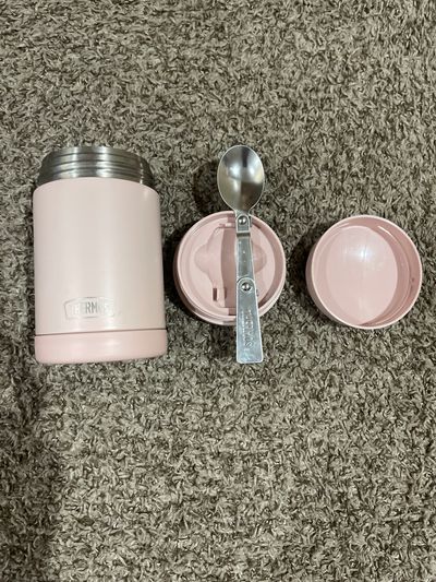Thermos Light pink thermos with collapsible spoon