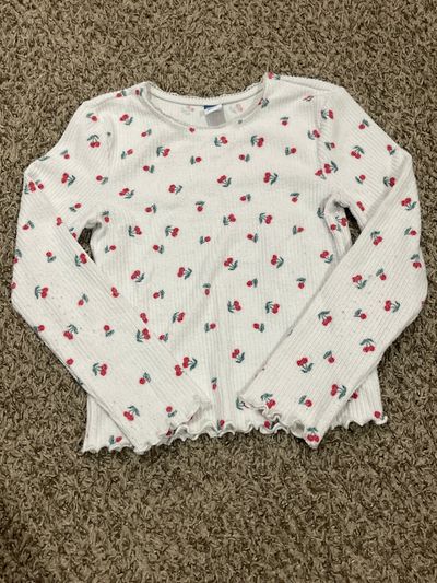 Old navy Cherry long sleeve 6T/6