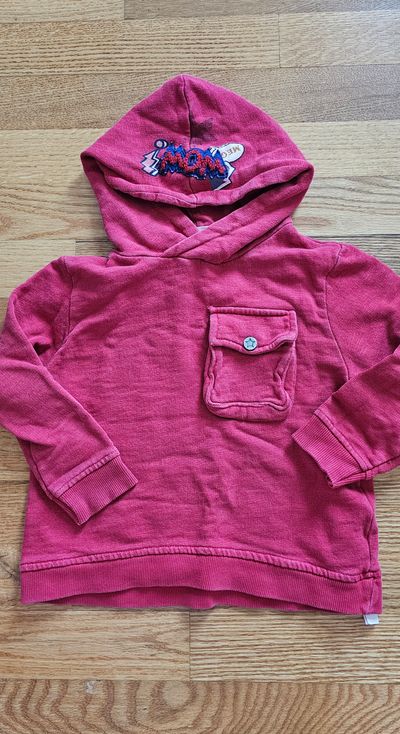 Zara Baby Boys This red graphic hoodie w/ "WOW!" embroidered on the hood 18-24 Months